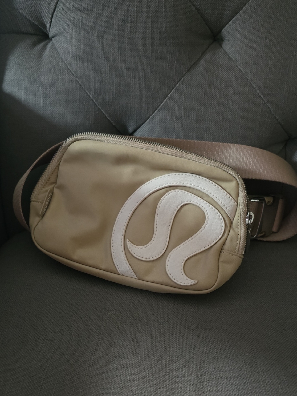 lululemon athletica Beige Belt Bag with White Logo Accent